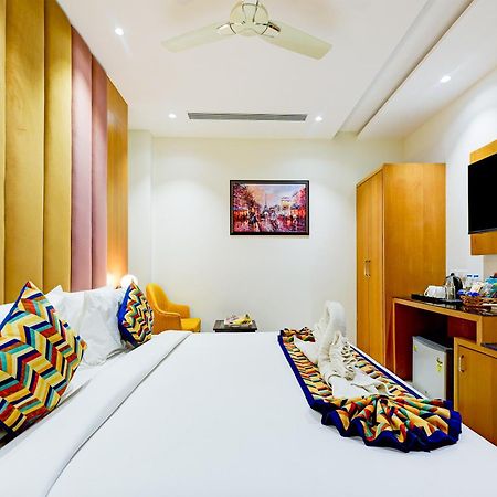 Classio Royale By Io Hotels Near Golden Temple Amritsar Exterior photo